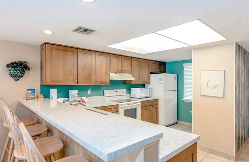 South Padre Island Condo | Suntide II 403 - Breathtaking Ocean Views from Condo, Luxurious Grounds, Direct Beach Access