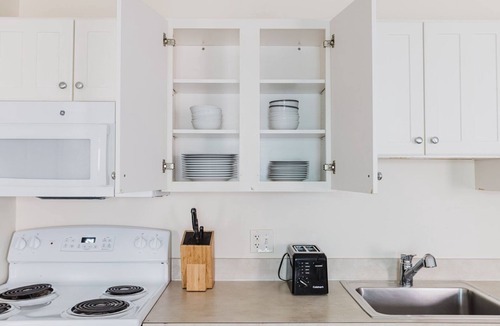 Theatre District Apartment | Superb Downtown 2BR, Elevator & A/C, by Blueground