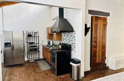 West Old Town Condo | SW Style Residence in Old Town Close to Hotel ABQ