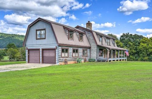 South Pittsburg House | Sweetens Ranch
