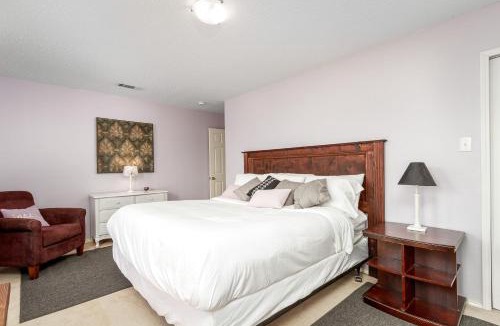 Fossil Creek Villa | Symphony Home near Fort Worth Stockyard, Globe Life, AT&T by HomeStayPros