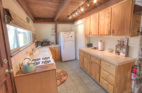 South Lake Tahoe House | Tahoe Chalet by Lake Tahoe Accommodations