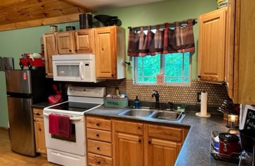 Hilham Cabin | Talley's Cabins And Breakfast By Dale Hollow Lake. Right Where You Want To Be!