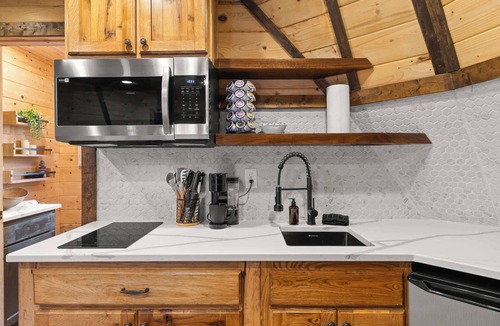 New Hope Cabin | TeePee at Paradise Point with a hot tub, fire pit, & grill!