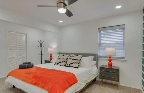 North Richland Hills House | Texas Designer Home with Private Hot Tub and Pool