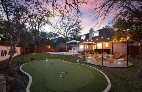 North San Antonio - SAT House | Texas Oasis - Pool Games Hot Tub & Family Fun
