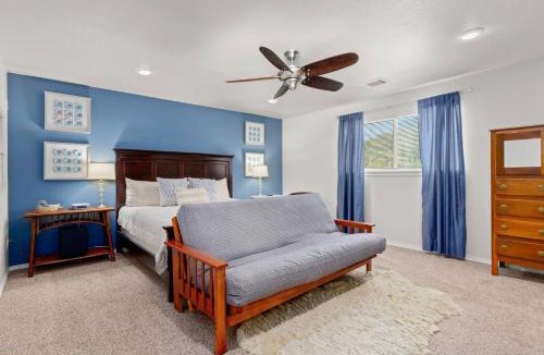 New Braunfels House | Texas Two-Step at Waterwheel