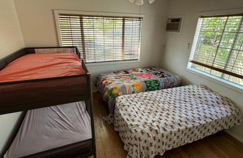 East Hollywood Hostel | The Ardmore Home Share