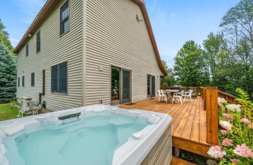 Johnsburg House | The Barn on Bartman