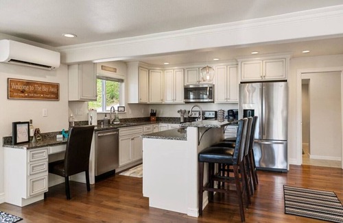 Retsil House | The BayAway 4 BR Waterview Home in DT Port Orchard
