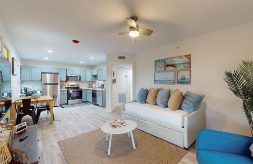 Del Mar Apartment | The Beach Suite #1