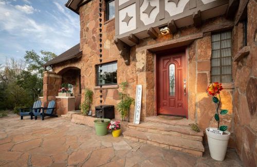 Grand Junction Apartment | The Beatrice Estate estate