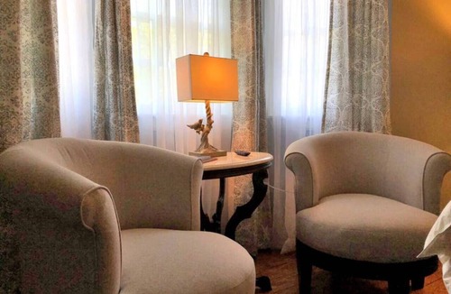 Harpers Ferry House | The Bluebird Suite at Harpers Ferry Guest House