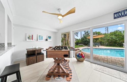 Venetian Way House | The Cocoa Plum - A Quiet Riverfront Pool Home Near Beach