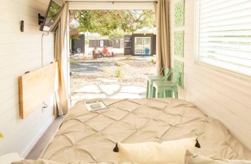 Johnson City House | The Container Retreat @ 290 Wine Trail #9 Get away today!