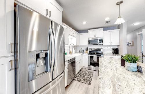 Horseshoe Bay Apartment | The Cove at Horseshoe Bay