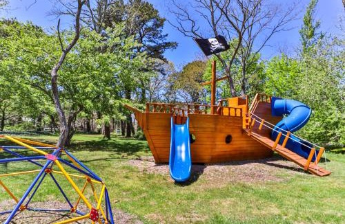 Wellfleet Hotel | The Even'tide