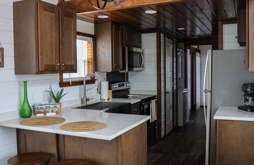 Dover House | The Family Truckster ("In The Pines" at KY Lake) | 120 Pine Grove Lane, Dover, TN 37058