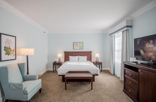 Norfolk - Virginia Beach Hotel | The Founders Inn & Spa Tapestry Collection By Hilton