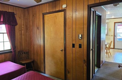 Lake George Cabin | The Gold Eagle