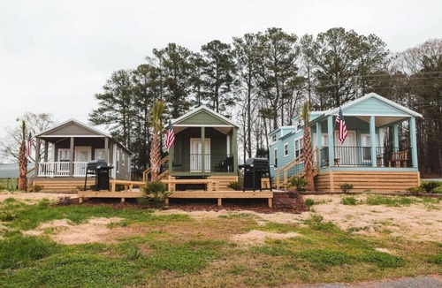 Cropwell Cabin | The Grande II · Tiny Home on Logan Martin Lake
