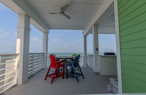 Jose's Hideaway House | The Green Flash: Gulf Front Home with Private Pool