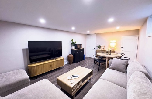 Sunnyside Apartment | The Grove at Clay House - Charming 1BR Apartment in Denver's Sunnyside