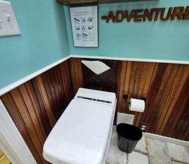 Elizabethton House | The Hidden Hemlock Tree House