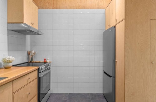 Delancey Apartment | The Hideout in Hamden