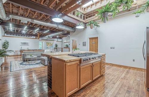 Crossroads Arts District House | The Lofts at 1517 - KC at your doorstep ♡