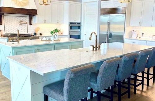 Leander House | The Manor on Lake Travis