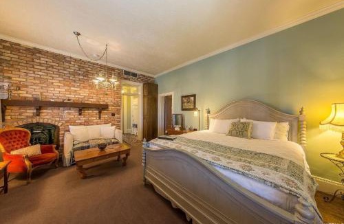 St. George Bed & Breakfast | The Mulberry Inn -An Historic Bed and Breakfast