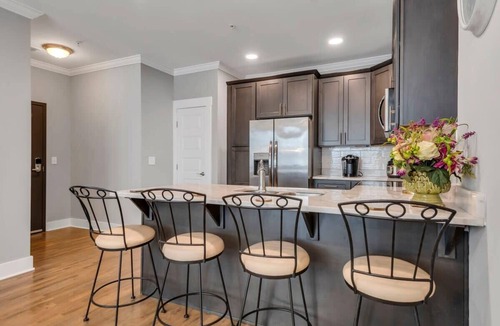 The Nations Condo | The Nations Gem | Walkable & Easy DT Access