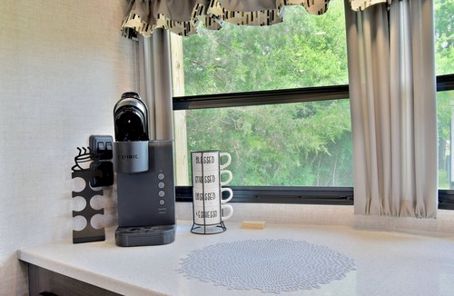 Decatur RV Rental | The Pavilion Hideaway