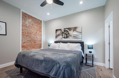 Wilmington Apartment | The Penthouse at Park Place King bed fast WIFI and free coffee