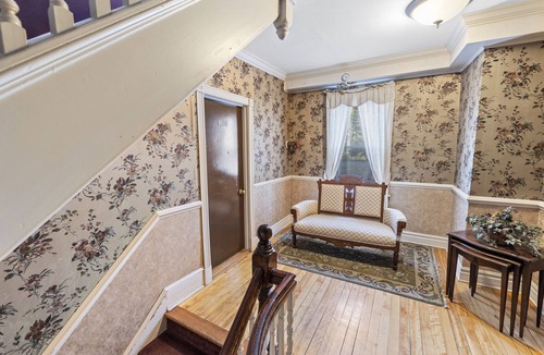 Hillcrest Hotel | The Pines Inn Lake Placid