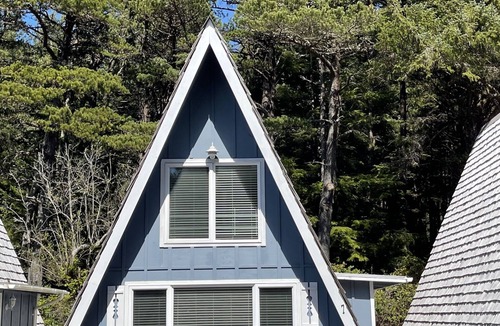 Otter Rock Ski Chalet | The Ramble On Oceanfront A-Frame Pet Friendly