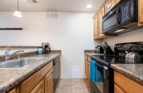 Cottonwood Heights House | The Shredders Shanty Close to Ski Resorts