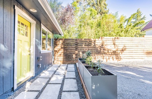 Greenwood House | The Spa Experience at Cute as a Button!