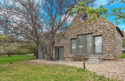 Tropic Apartment | The Studio Room at River Stone Inn at Bryce