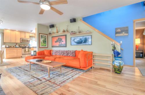 Kiwanda Shores House | The Undertow - Meredith Lodging