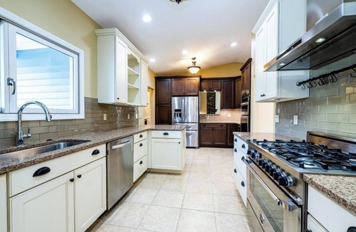Paw Paw Lake House | This house is a 4 bedroom(s), 2.5 bathrooms, located in Coloma, MI.