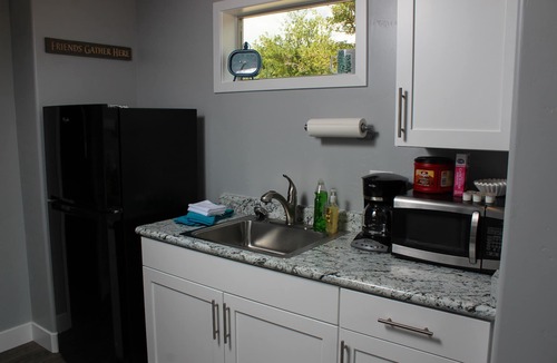 Glendale House | Tiny House at Apple Hollow Between Zion and Bryce