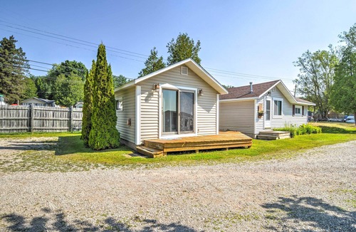 Oden Apartment | 'Tiny House Cottage 6' w/Dock on Crooked Lake