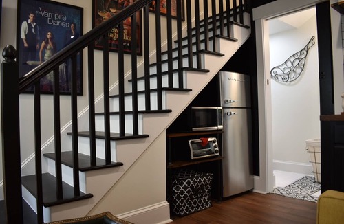 Covington Cottage | TINY WONDER guesthouse near town square