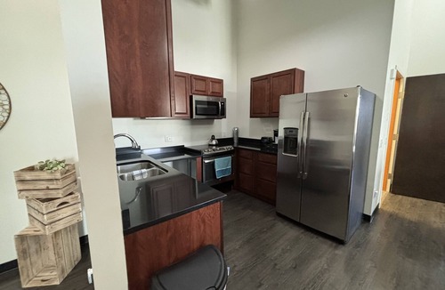 Downtown Toledo Apartment | Toledo Tranquility: Luxe 2-Bed Retreat - Your Perfect Stay Awaits! ADA compliant