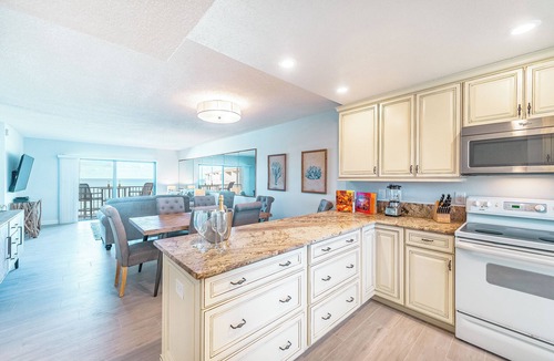 Port Canaveral Condo | Top-Floor Penthouse + Direct Ocean Front Condo! 🏝️ | Spacious 3-Bedroom is Ideal for Families & Groups!