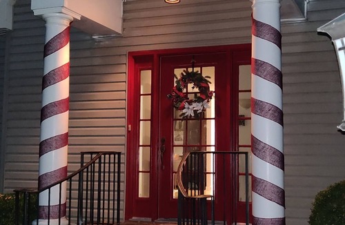 Ware House | Tour Historic Gloucester Courthouse - walk to Main Street!