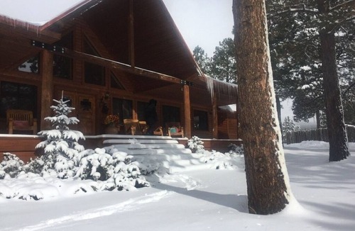 Angel Fire House | TrailsEndRanch ⛰Views, HotTub, Horseback riding on 1000's ac