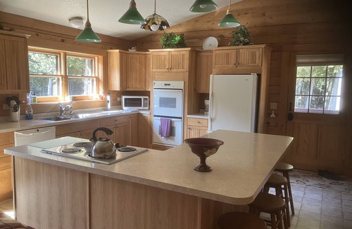 St Ignace Apartment | Tranquil Retreat or Romantic Getaway in Beautiful Upper Peninsula of Michigan.